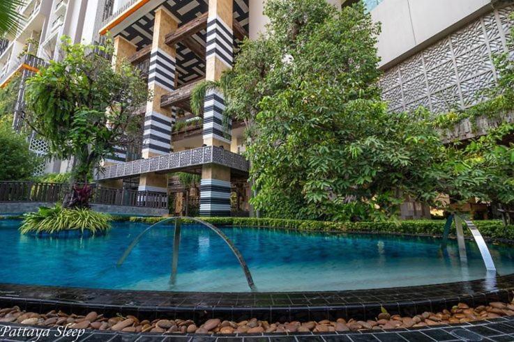 The Riviera Jomtien Pet Friendly Aparthotel ภายนอก รูปภาพ